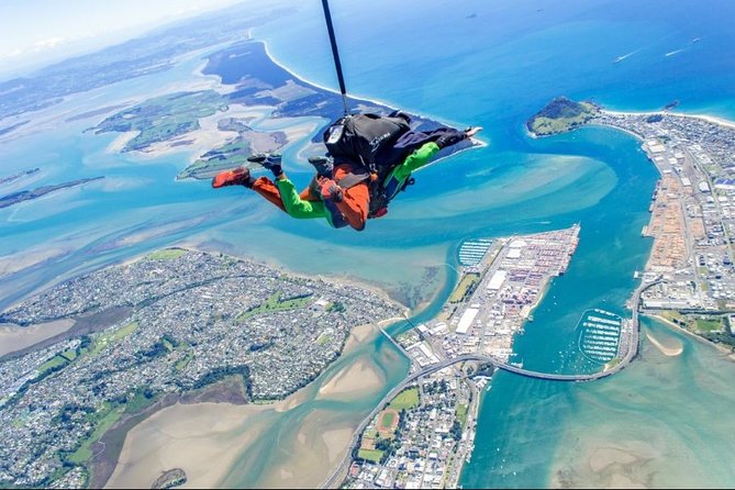 15,000ft Tandem Skydive in Tauranga - Bay of Plenty - Weather, cancellation, and the best way to plan