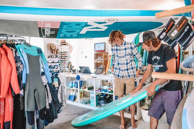 2 Hour Surf Lesson - Te Arai Beach - Gear, clothing, and comfort at the beach