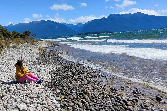 5 Day South Island New Zealand Private Tour from Dunedin - Day 1: Dunedin to Te Anau and the glowworm caves