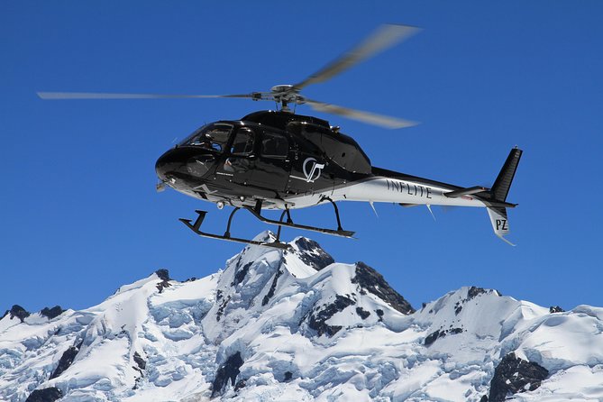 55-Minute Grand Circle Helicopter - The Tasman Glacier landing