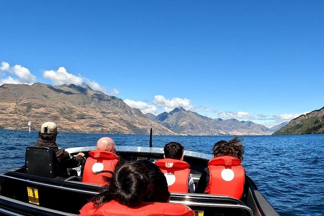6 Day South Island New Zealand Private Tour from Auckland - Day 1: Auckland flight, Christchurch, and your first coastal choice