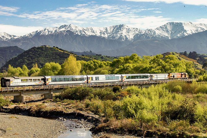 7 - Day North to South Island Grand Tour - Auckland to Queenstown - Key points at a glance