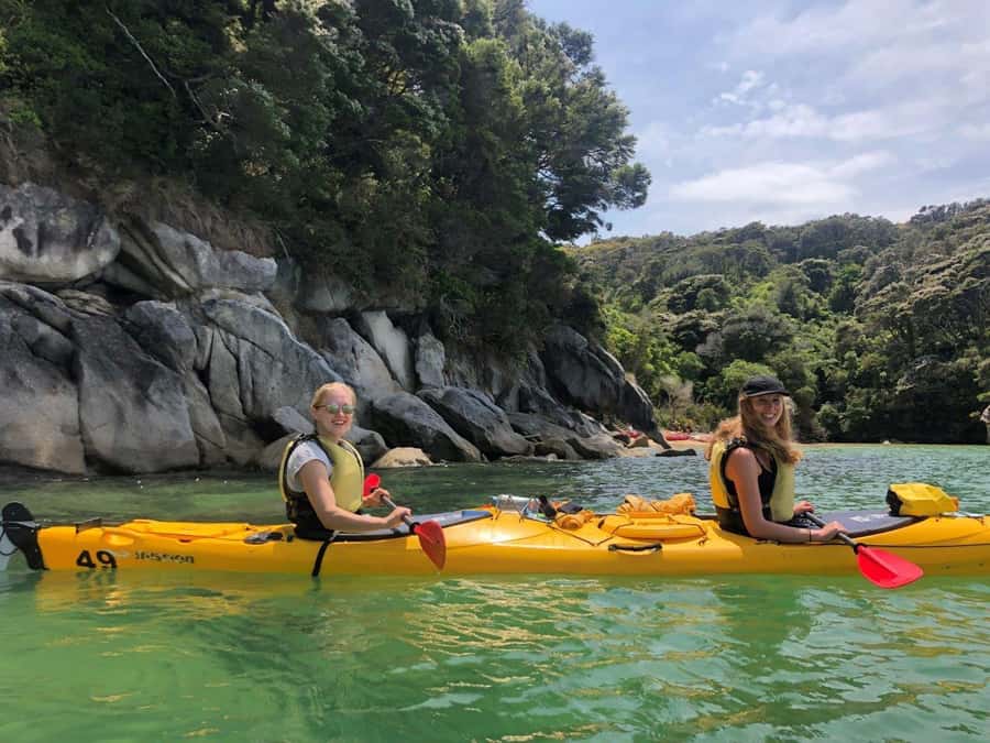 Abel Tasman Kayaks: 1 Day Freedom Kayak Rental - Coastal Caves and the Importance of the Tide