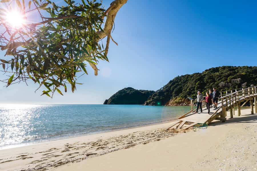Abel Tasman National Park: Helicopter Flight with landing - Key Points At A Glance