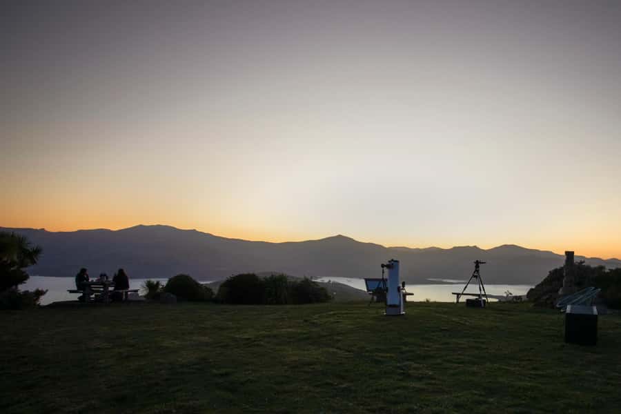 Akaroa: Astronomy Bites Tour with 3 telescopes and platter - Sunset, hot drinks, and a local grazing platter