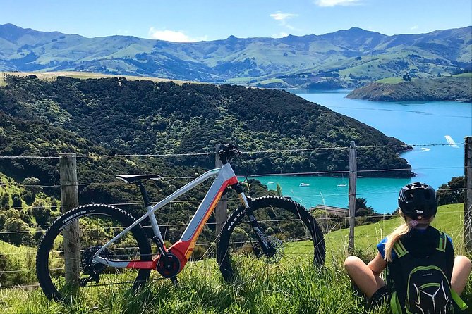 Akaroa Explorer- Guided Electric Bike Tour in Akaroa - Starting at The Common Cafe in Akaroa