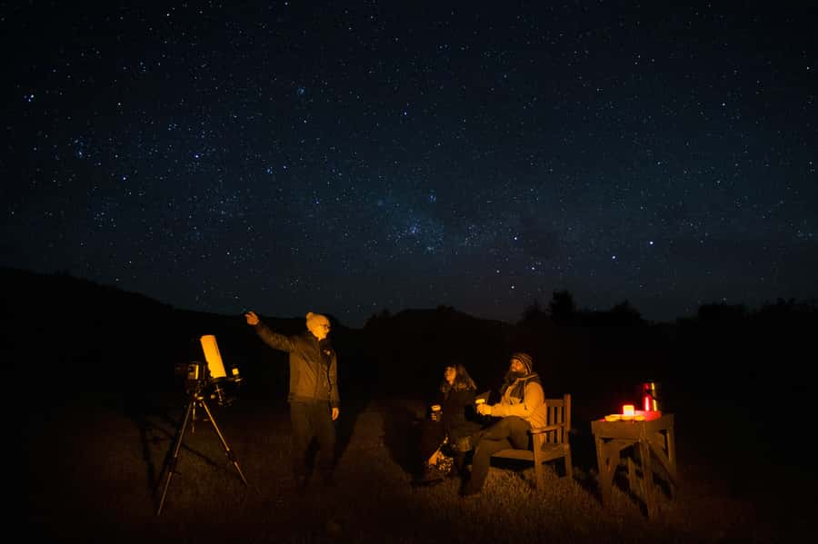 Akaroa: Stargazing Tour with 2 Telescopes & Souvenir Photos - Seventy-five minutes with two telescopes