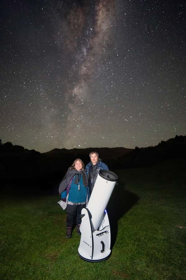 Akaroa: Stargazing Tour with 2 Telescopes & Souvenir Photos - A ten-minute photo stop under the stars