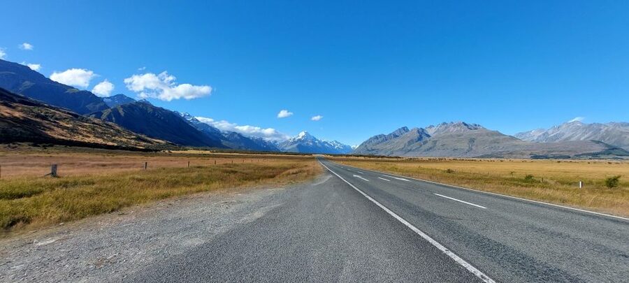 Aoraki Mount Cook: 10hrs or 7hrs Tour From Timaru - What the private vehicle adds