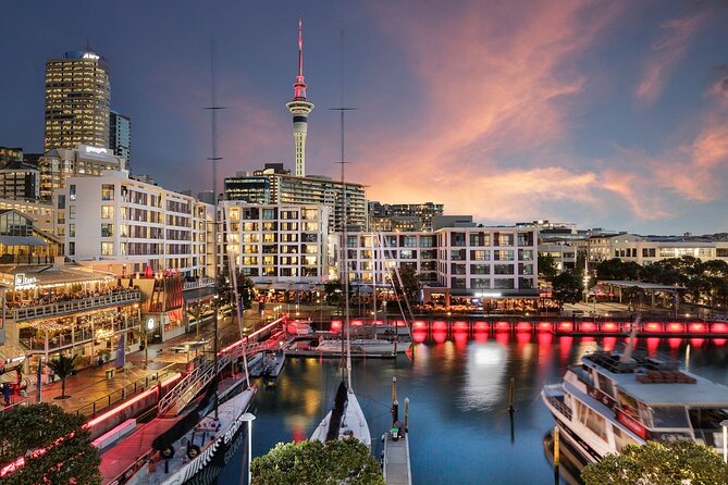 Arrival Private Transfer from Auckland Airport AKL to Auckland in Luxury Van - Meet and greet that reduces airport confusion
