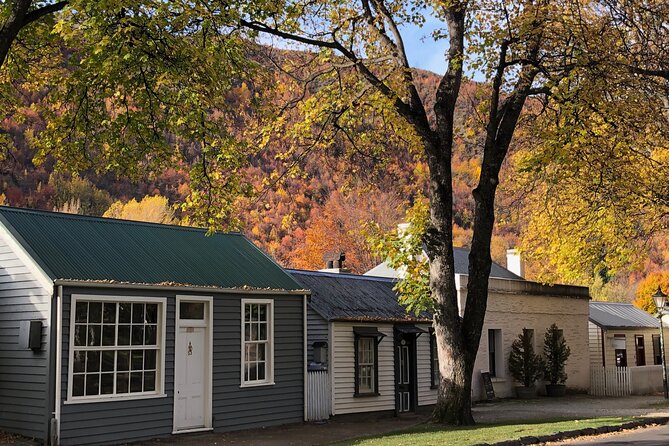 Arrowtown and Wanaka Highlights Tour from Queenstown - Crown Range Road gives the day its drama