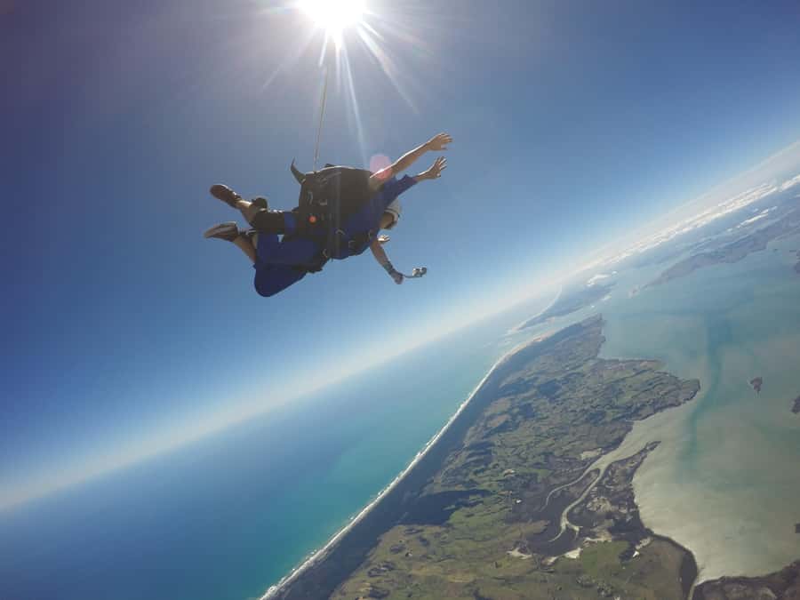 Auckland: 13000, 16000, or 18000-Foot Tandem Skydive - Photos and video are worth considering