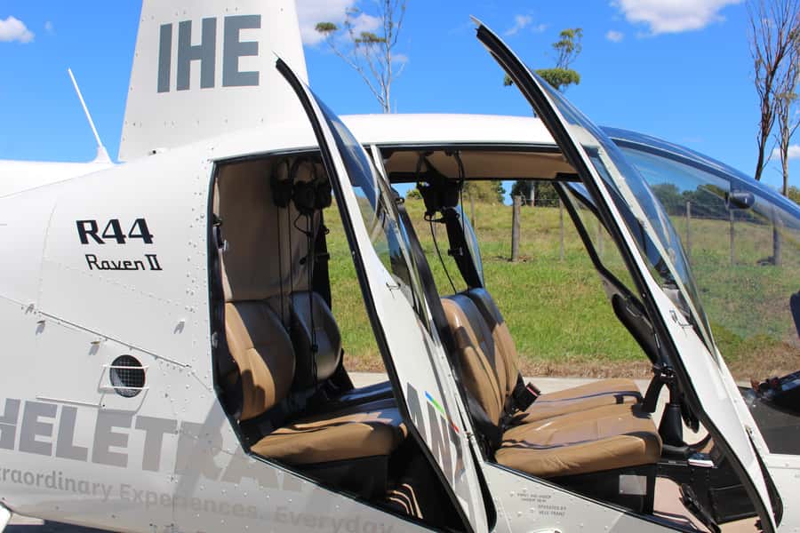 Auckland: 20min Helicopter scenic flight - City & Volcanoes - Rangitoto’s crater is the flight’s main payoff