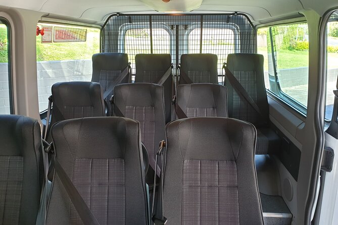 Auckland Airport Private Transfers in a Luxury Minibus - Who will get the most from this service