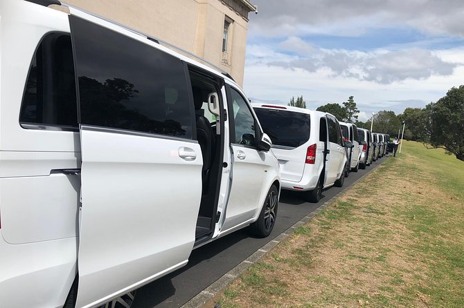 Auckland CBD to Airport Transfer | Mercedes Benz - A direct ride from Auckland CBD to the airport