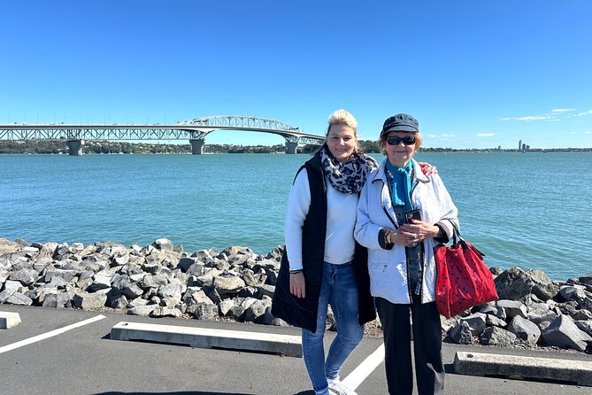 Auckland City Half Day Top Sightseeing Tour(Small Group Tour) - Mount Eden for Auckland’s broadest city view