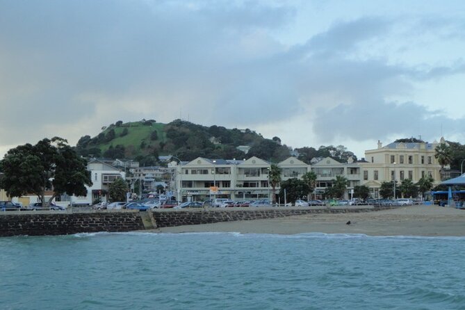 Auckland City Halfday Tour - Devonport: a short taste of Auckland’s seaside character
