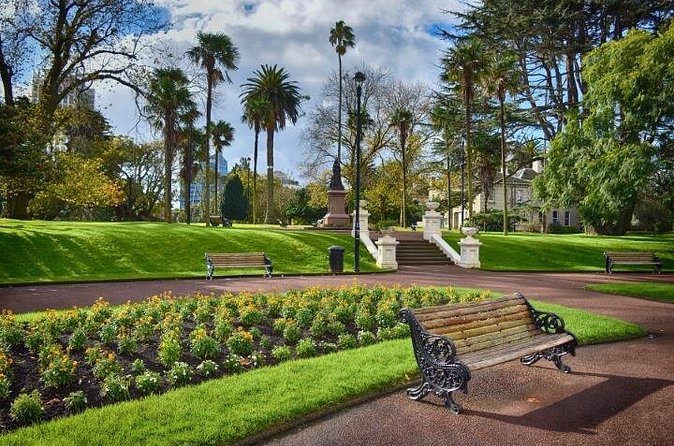 Auckland City Self Guided Walking Tour with an APP - Victoria Park, St. Patrick’s Cathedral, and the Sky Tower