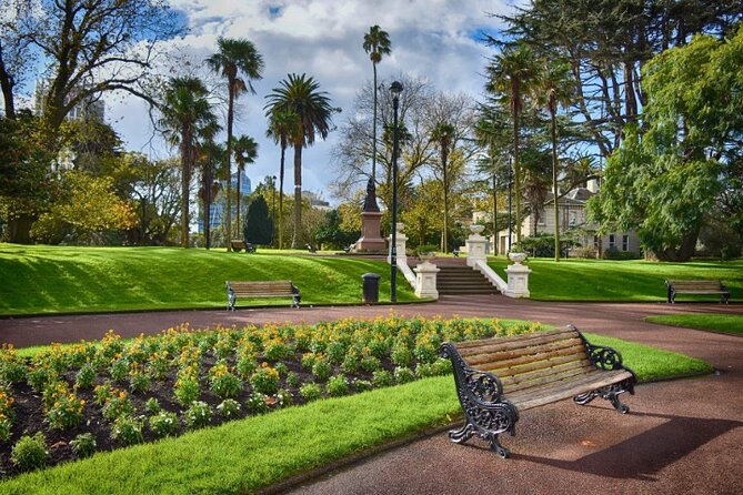 Auckland City Self Guided Walking Tour with an APP - Finishing at the Parnell Rose Gardens