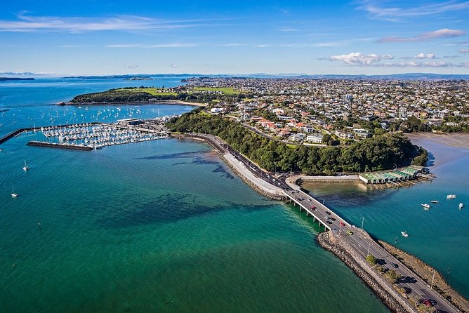 Auckland Coastal Experience - Small Group City & Beach Tour Incl. Wine Tasting - Key things to know before booking