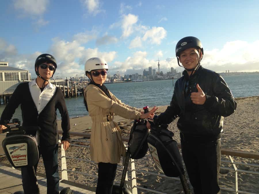 Auckland: Devonport Village Segway Tour - Who should book this ride?