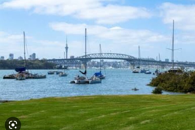 Auckland Full Day Attractions & Museums Tour - Visiting Holy Trinity Cathedral in Parnell