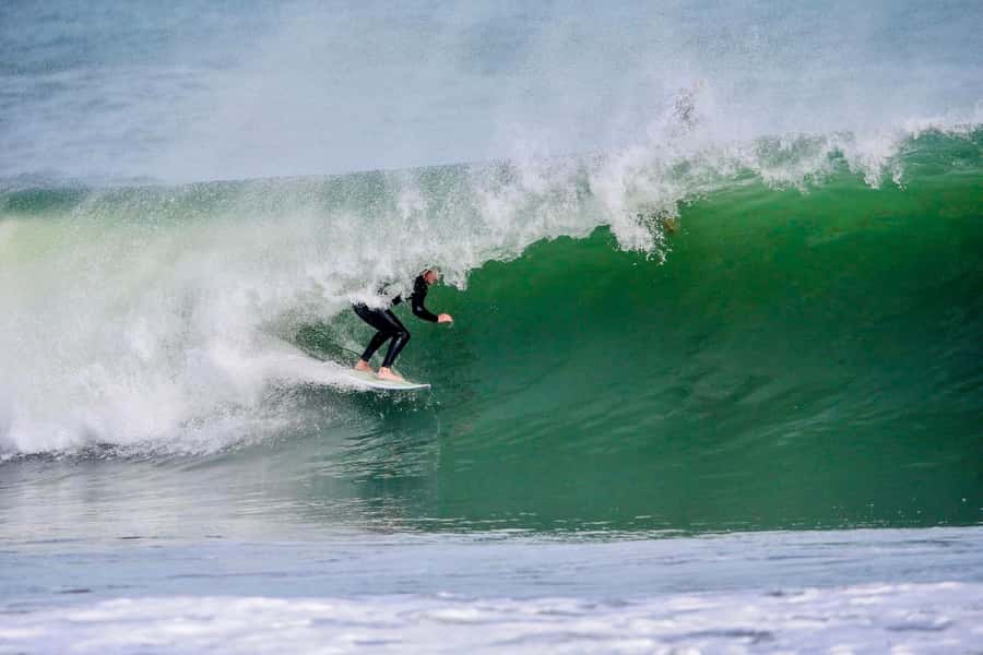 Auckland: Group Surfing Lesson with Muriwai Surf School - Should you book the Muriwai surf lesson?