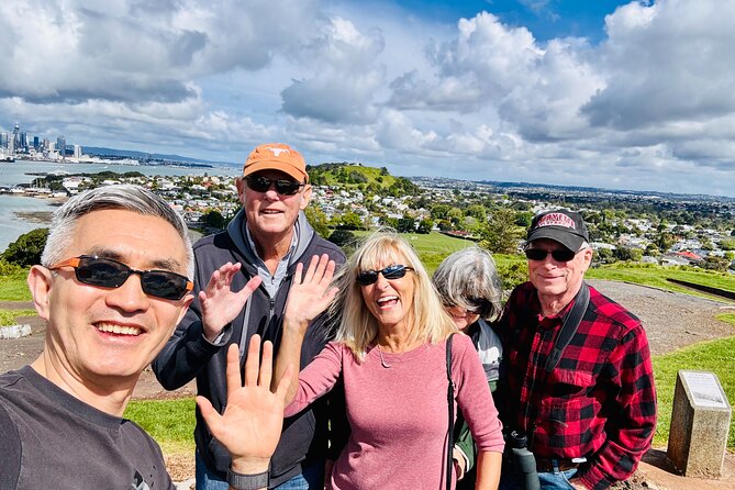 Auckland Half Day City Tour - Heart of Auckland - Mount Eden: Auckland’s best high viewpoint