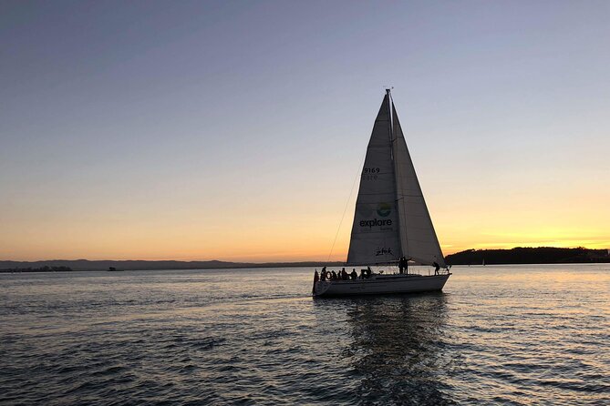 Auckland Harbour Sailboat Cruise Including Three Course Dinner - Dinner on a moving sailboat