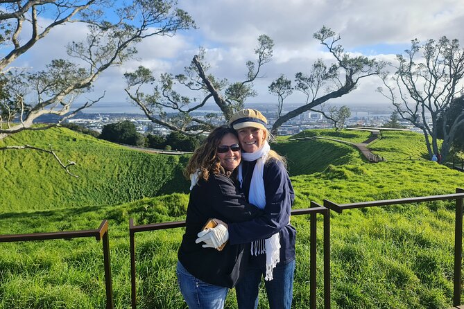 Auckland Hidden Gem Half Day Tour - Rain plans and the value of a flexible guide