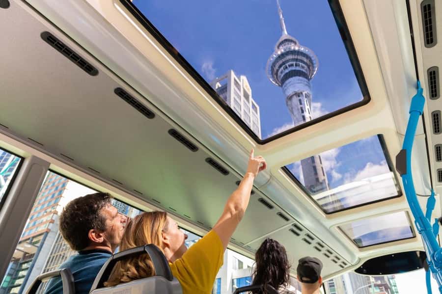 Auckland: Hop-On Hop-Off Explorer Bus Ticket - The Red route: Auckland’s year-round city circuit