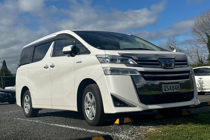 Auckland Private City Highlights Tour 5hrs Sightseeing Experience - Crossing Auckland Harbour Bridge