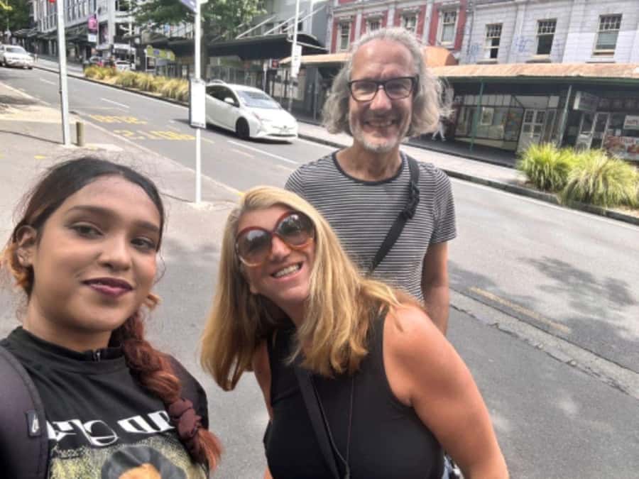 Auckland: Private Walking Tour with a Local - Comfort, access, and family details