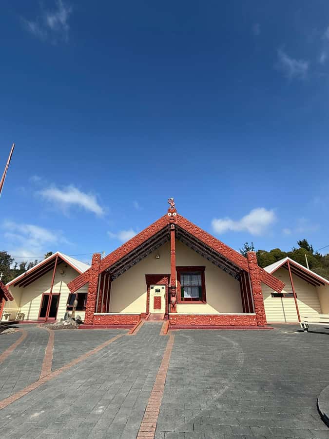 Auckland: Rotorua Māori Village & Waitomo Caves with Lunch - Whakarewarewa, where Māori life meets geothermal steam