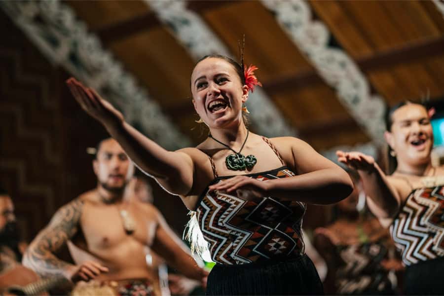 Auckland: Rotorua Wai-O-Tapu, Te Puia with Haka - Is $236 good value?