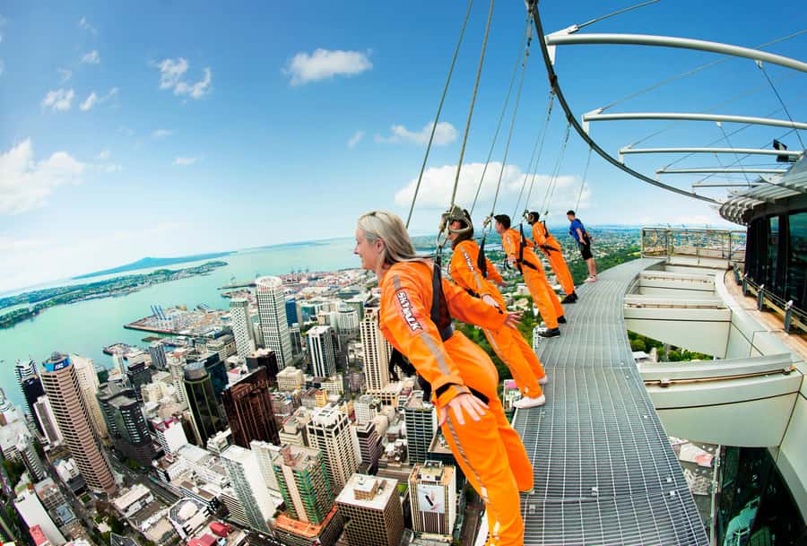 Auckland: SkyJump & SkyWalk Combo - Key points at a glance