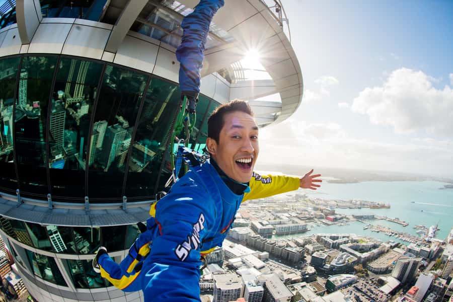Auckland: SkyJump with Sky Tower Entry Ticket - Key details before you book