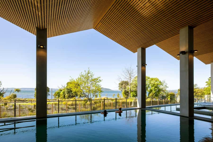 Auckland: Te Puia & Wai Ariki Hot Springs Tour - Auckland pickup: useful, but be ready early