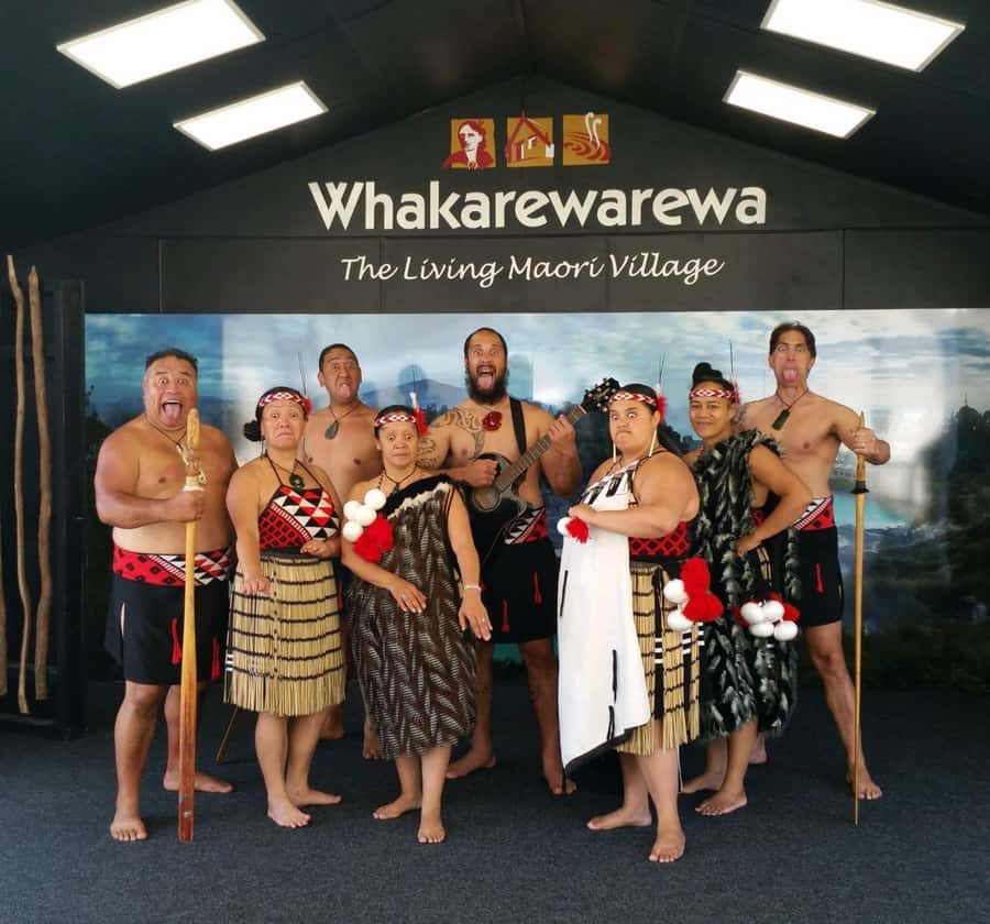 Auckland: Wai-O-Tapu, Maori Haka & Hot Springs Rotorua Tour - Who will enjoy this Rotorua day trip?