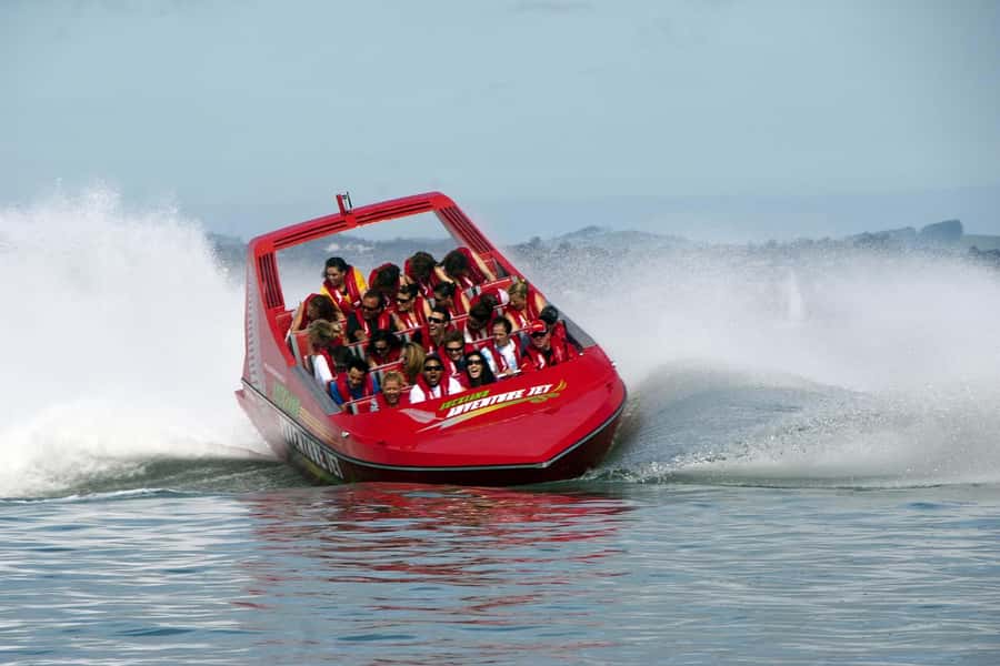 Auckland: Waitemata Harbour Jet Boat Ride - Why this Auckland boat ride is different