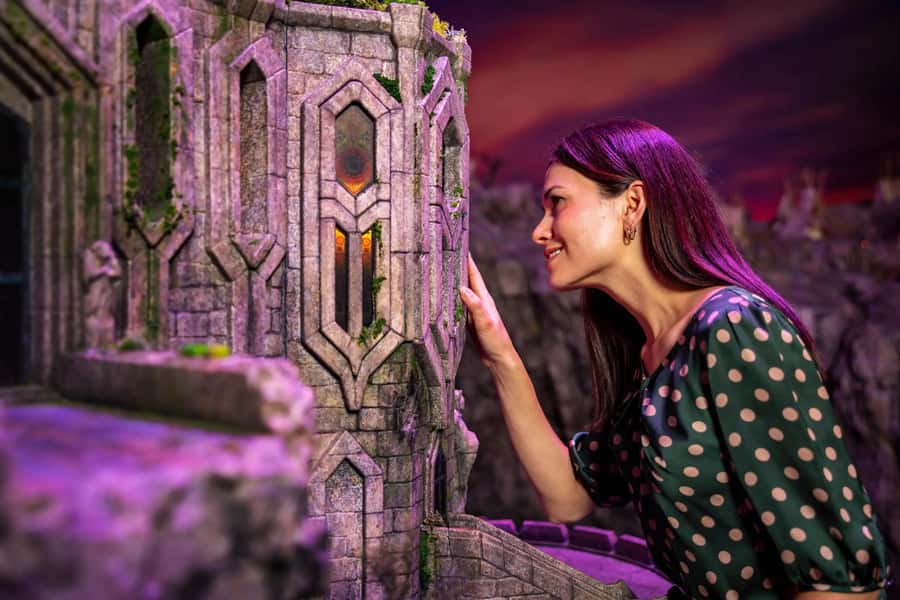 Auckland: Wētā Workshop Unleashed Guided Tour Ticket - Entering the fantasy, science fiction, and horror sets