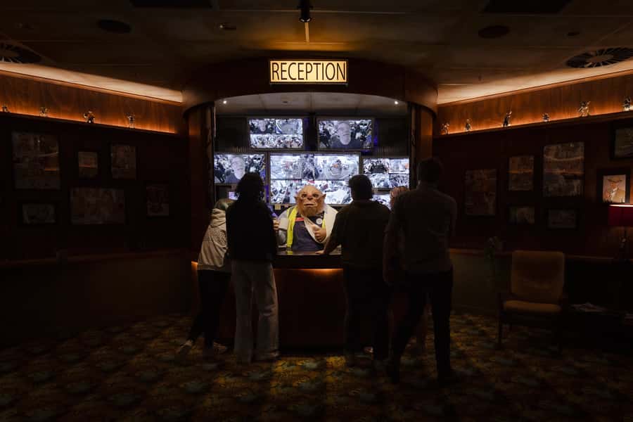 Auckland: Wētā Workshop Unleashed Guided Tour Ticket - Your guide shapes the whole experience