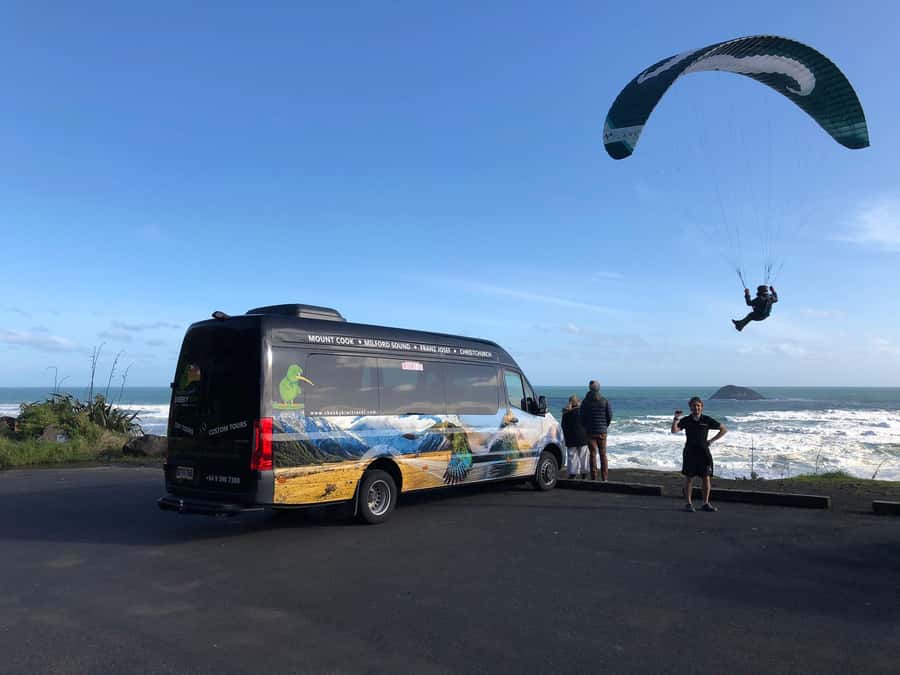 Auckland: Wild West Coast, Black Sand Beaches Tour inc Lunch - Who will enjoy this five-hour route most
