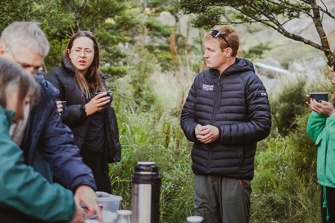Award Winning Milford Sound Full Day Tour & Cruise from Te Anau - Food, comfort, and the rhythm of the day