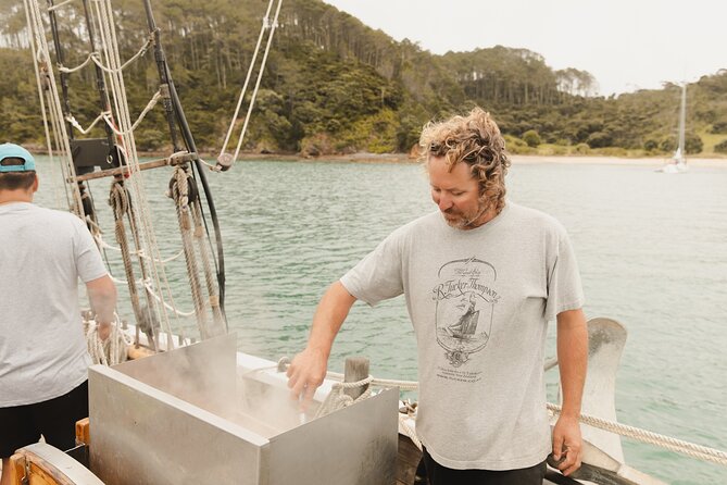 Bay of Islands Tall Ship Sailing on R. Tucker Thompson Including BBQ Lunch - Why This Sailing Trip Is Worth Your Afternoon