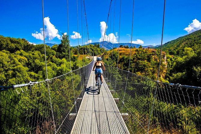 Bike & Wine Tour: Arrowtown to Valley of the Vines - Along the Arrow River and Alpine Trails