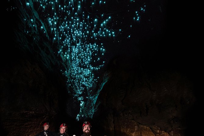Black Water Rafting Experience Waitomo Caves Tour - The hot shower and soup finish