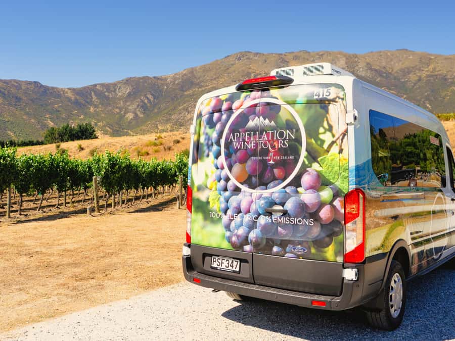 Boutique Winery Half-Day Tour & Vineyard Platter-Style Lunch - Three more tastings across Bannockburn and Gibbston Valley