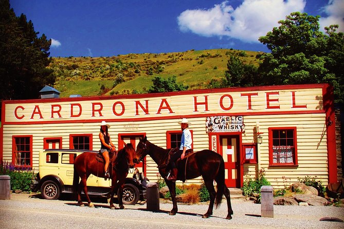 Cardrona High Country Pub Trail Horse Trek (Intermediate level+) - Key points at a glance