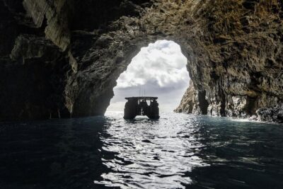 Cathedral Cove Coast and Cave Activity